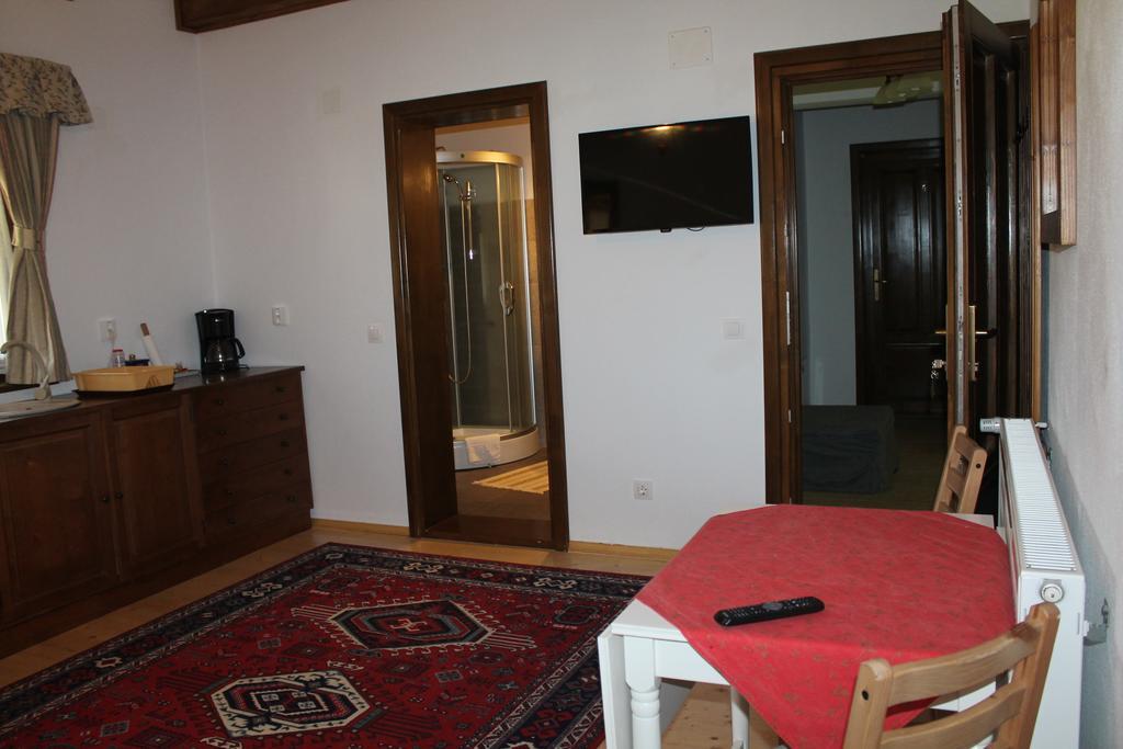 Arnica Montana Arieşeni Exterior foto